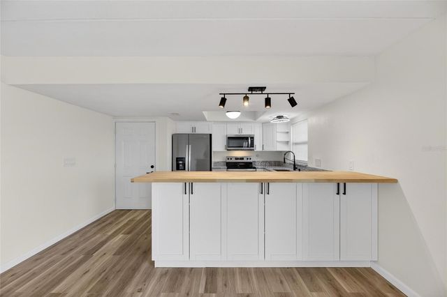 8831 BAY POINTE DRIVE 107, Tampa, FL 33615