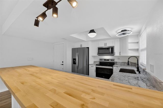 8831 BAY POINTE DRIVE 107, Tampa, FL 33615