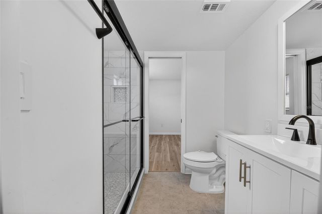 8831 BAY POINTE DRIVE 107, Tampa, FL 33615