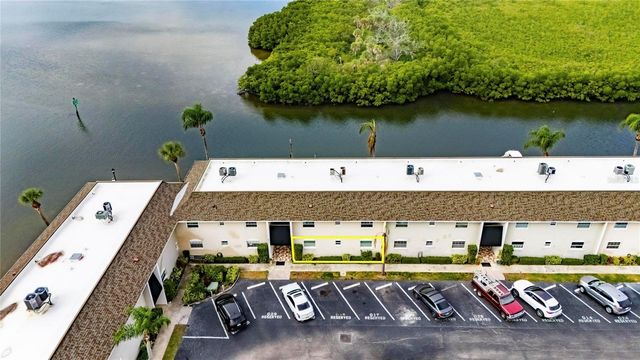 8831 BAY POINTE DRIVE 107, Tampa, FL 33615