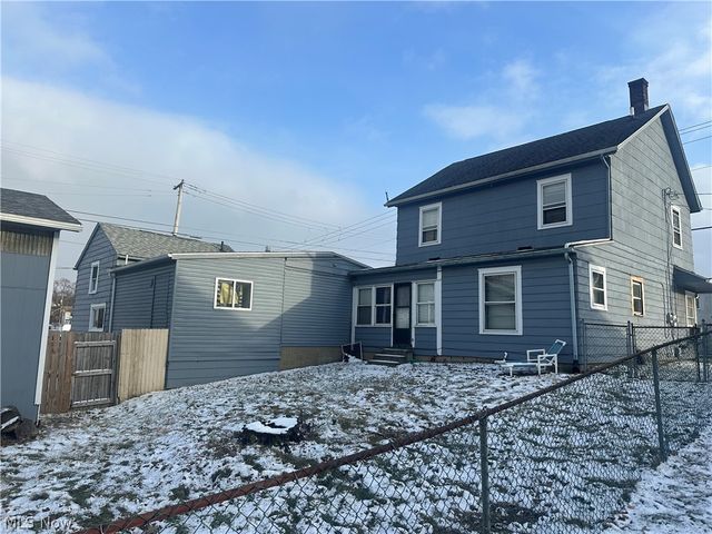 403 Nassau Street W, East Canton, OH 44730