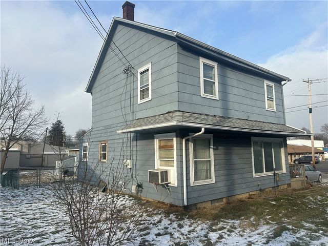 403 Nassau Street W, East Canton, OH 44730