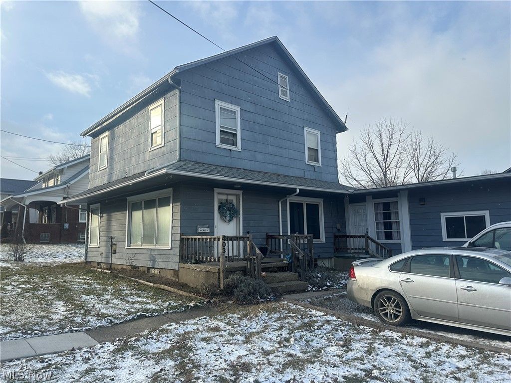 403 Nassau Street W, East Canton, OH 44730