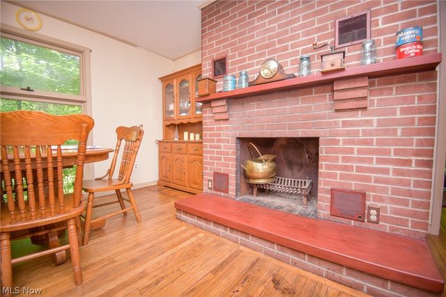 1683 Ridge Road, Hinckley, OH 44233