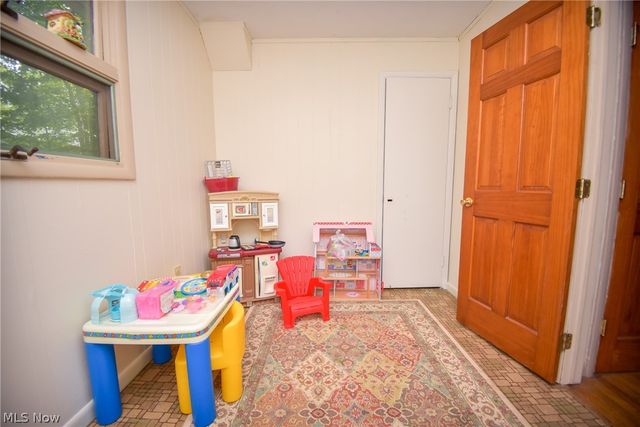 1683 Ridge Road, Hinckley, OH 44233