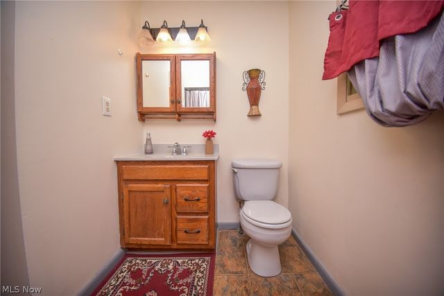 1683 Ridge Road, Hinckley, OH 44233