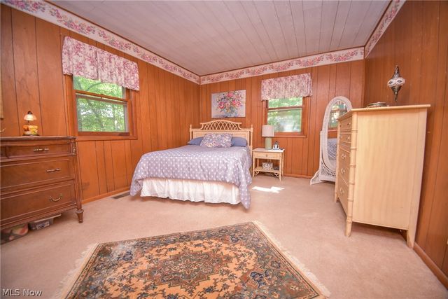 1683 Ridge Road, Hinckley, OH 44233