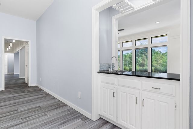 1908 Lakehill Court, Arlington, TX 76012