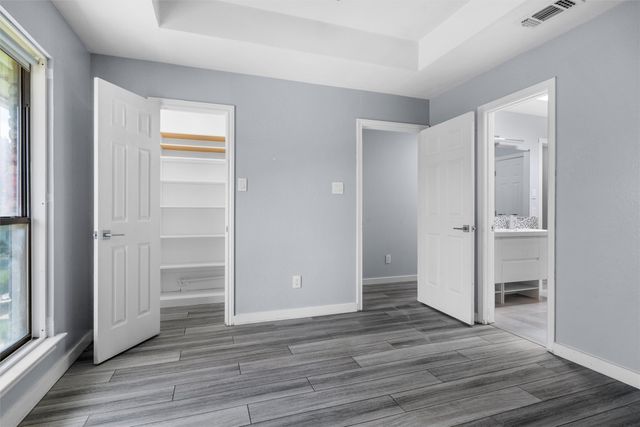 1908 Lakehill Court, Arlington, TX 76012