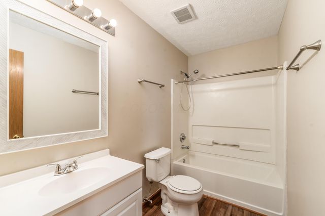 2783 Raphael Drive, Columbus, OH 43232