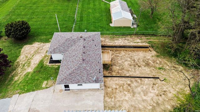 18105 Us Highway 20, Goshen, IN 46528