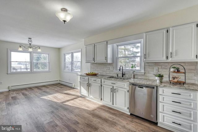 300 WIDDERS DRIVE, Mechanicsburg, PA 17055