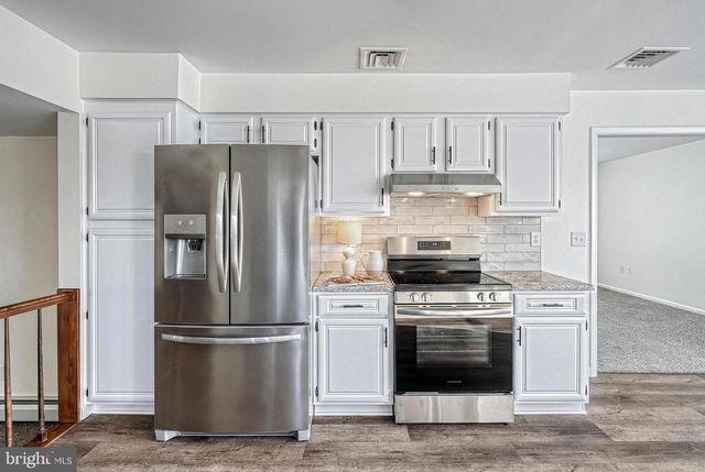 300 WIDDERS DRIVE, Mechanicsburg, PA 17055