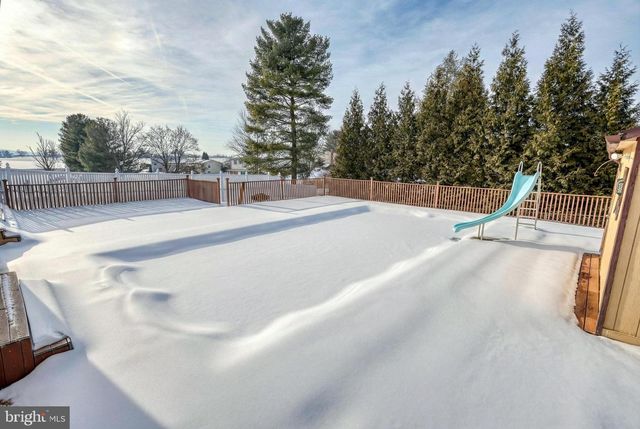 300 WIDDERS DRIVE, Mechanicsburg, PA 17055