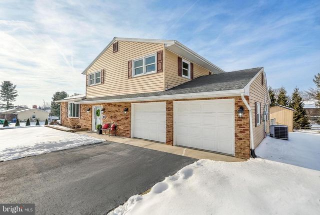 300 WIDDERS DRIVE, Mechanicsburg, PA 17055