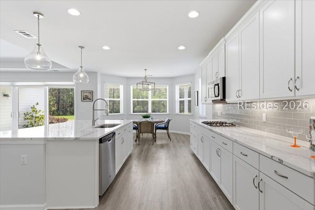 595 Margaritaville Ave S, Hardeeville, SC 29927