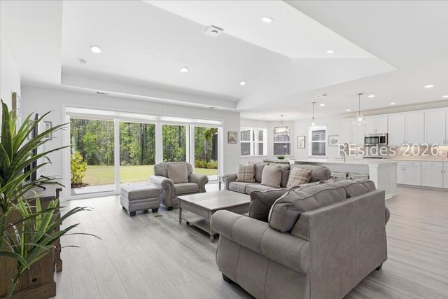 595 Margaritaville Ave S, Hardeeville, SC 29927