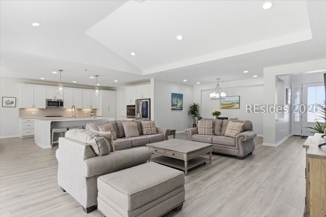 595 Margaritaville Ave S, Hardeeville, SC 29927