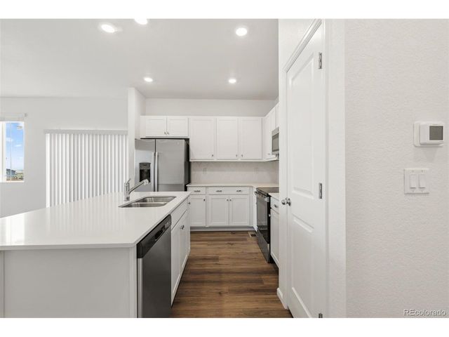 24246 E 53rd Dr, Aurora, CO 80019