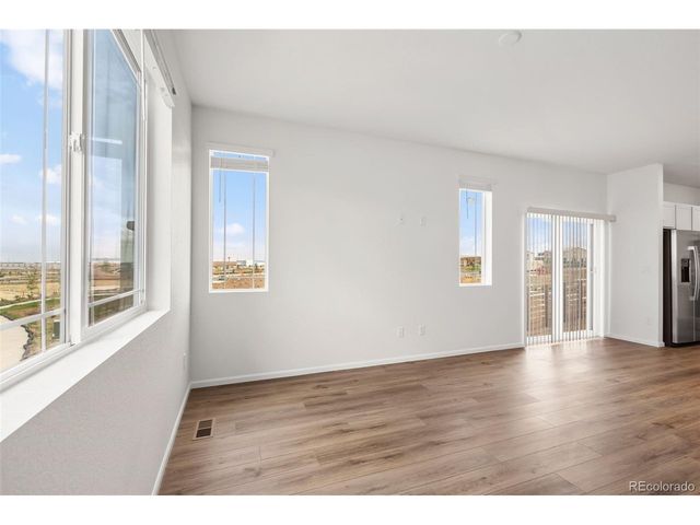 24246 E 53rd Dr, Aurora, CO 80019