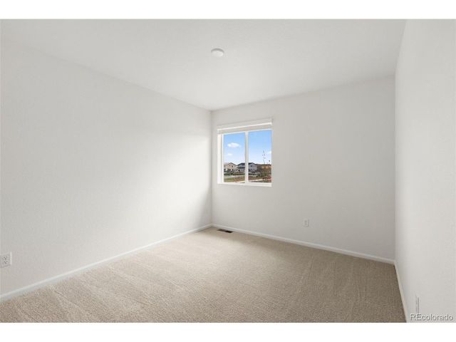 24246 E 53rd Dr, Aurora, CO 80019
