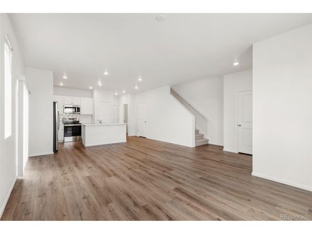 24246 E 53rd Dr, Aurora, CO 80019