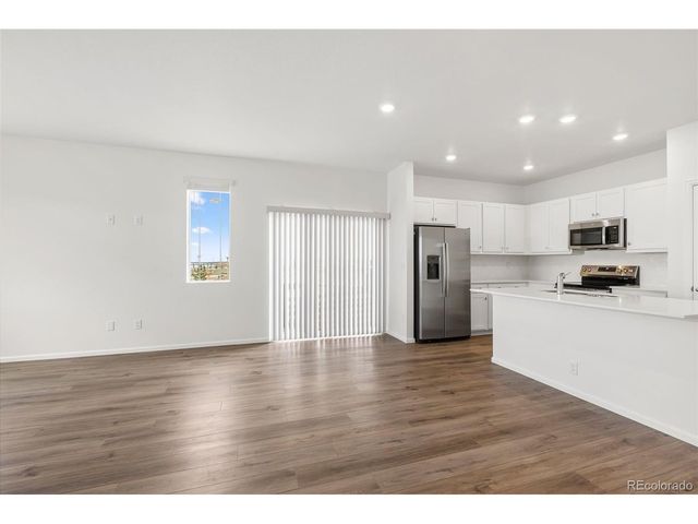 24246 E 53rd Dr, Aurora, CO 80019