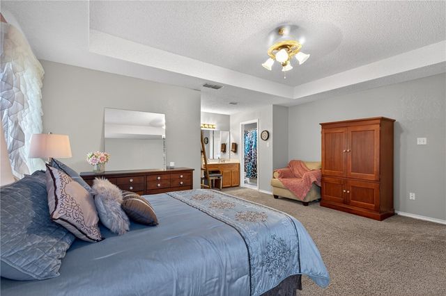 5729 Santa Clara Dr, Robstown, TX 78380