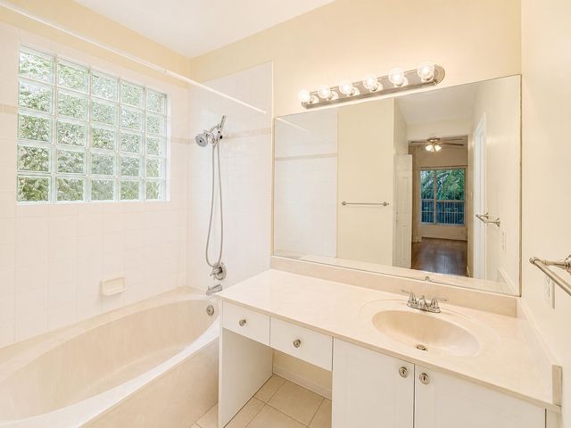 6711 GREEN ISLAND Circle, Lake Worth, FL 33463