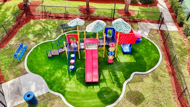 6711 GREEN ISLAND Circle, Lake Worth, FL 33463