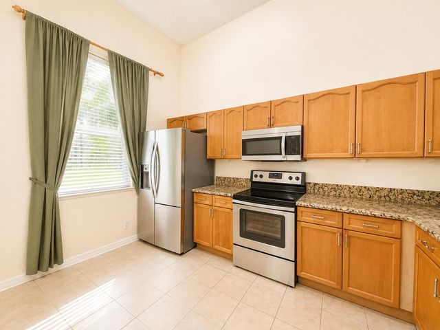 6711 GREEN ISLAND Circle, Lake Worth, FL 33463