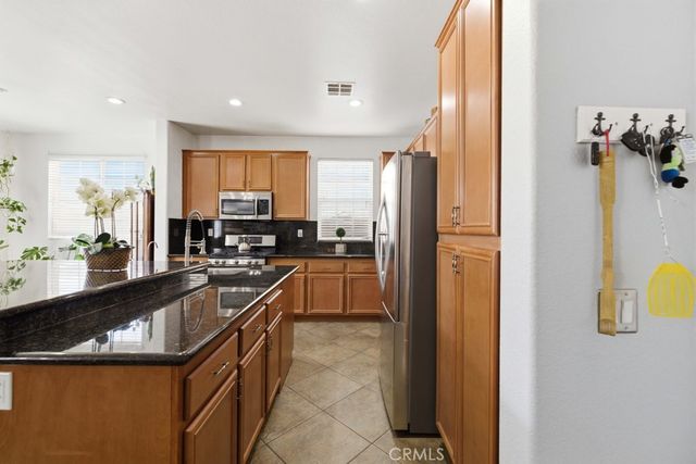 37527 Persimmon, Palmdale, CA 93551