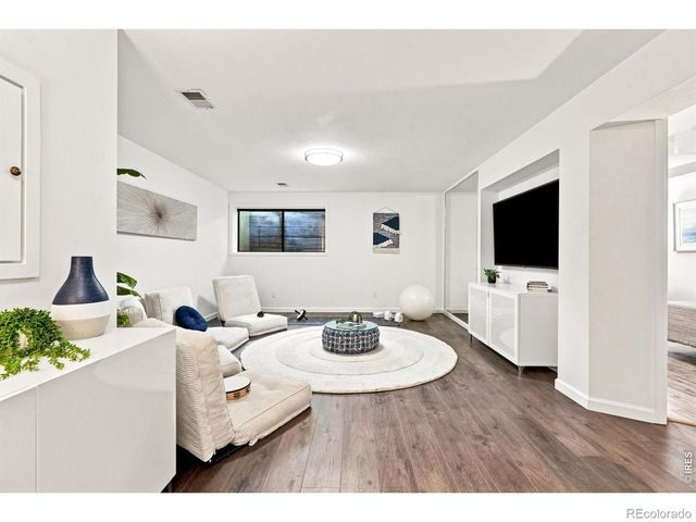 1969 Joslyn Court, Boulder, CO 80304