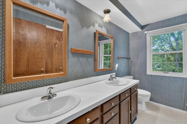 11219 Academy Court, Plymouth Charter Township, MI 48170