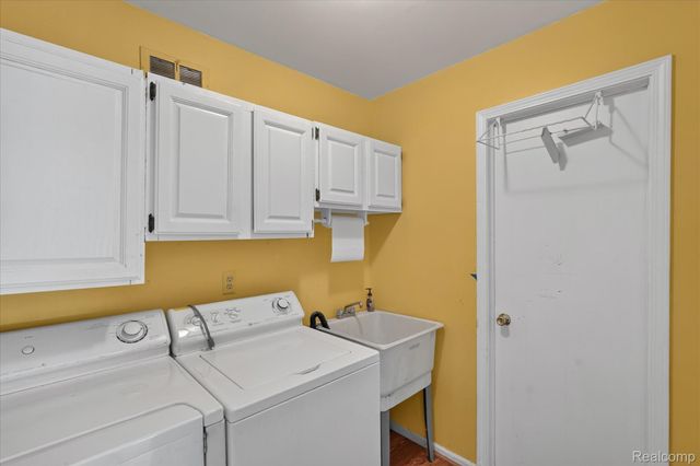 11219 Academy Court, Plymouth Charter Township, MI 48170