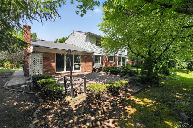 11219 Academy Court, Plymouth Charter Township, MI 48170