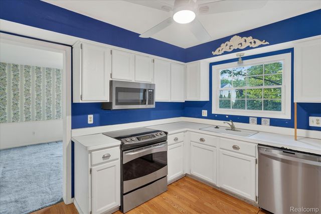 11219 Academy Court, Plymouth Charter Township, MI 48170