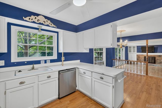11219 Academy Court, Plymouth Charter Township, MI 48170