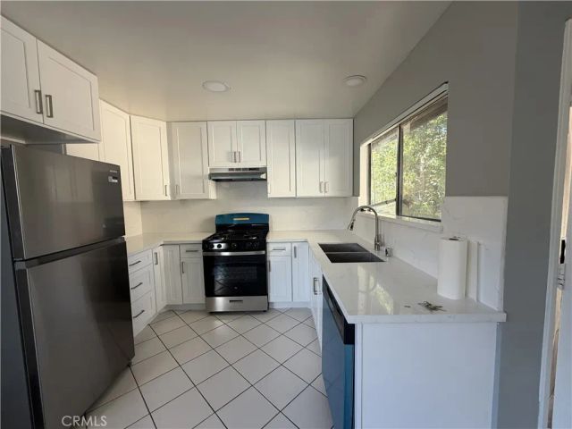 9800 Vesper 96, Panorama City, CA 91402