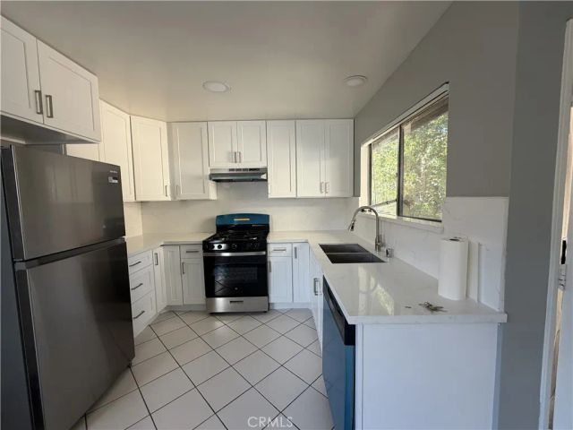 9800 Vesper 96, Panorama City, CA 91402