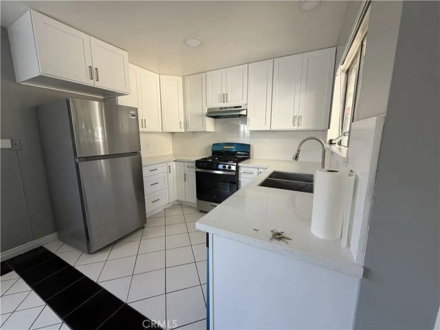 9800 Vesper 96, Panorama City, CA 91402