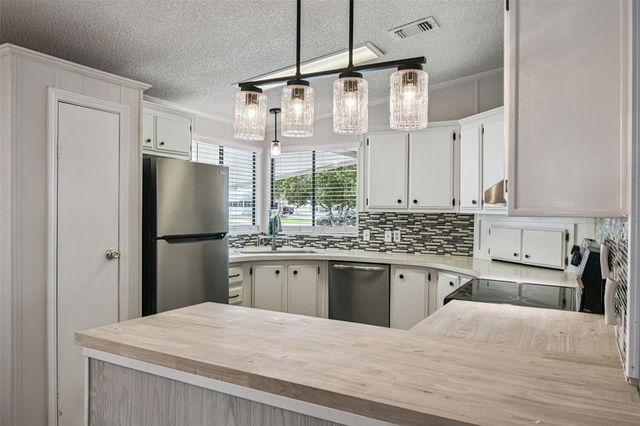 711 POLO PARK BOULEVARD, Davenport, FL 33897