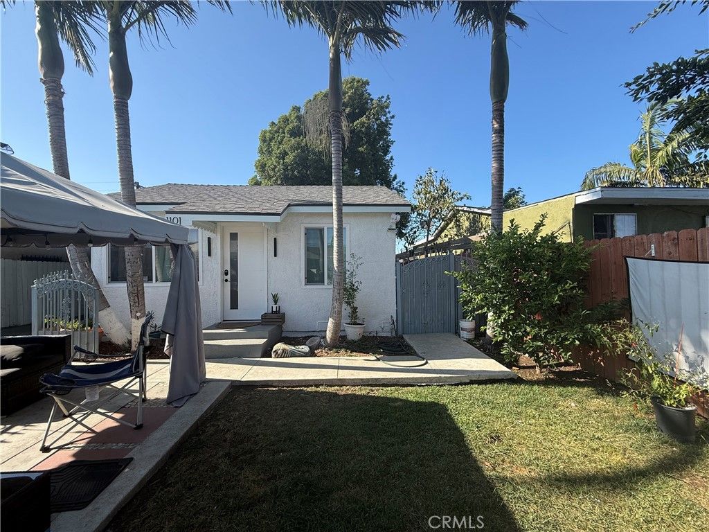 Image 10 of property listing at 1101 W 152nd, Compton, CA 90220