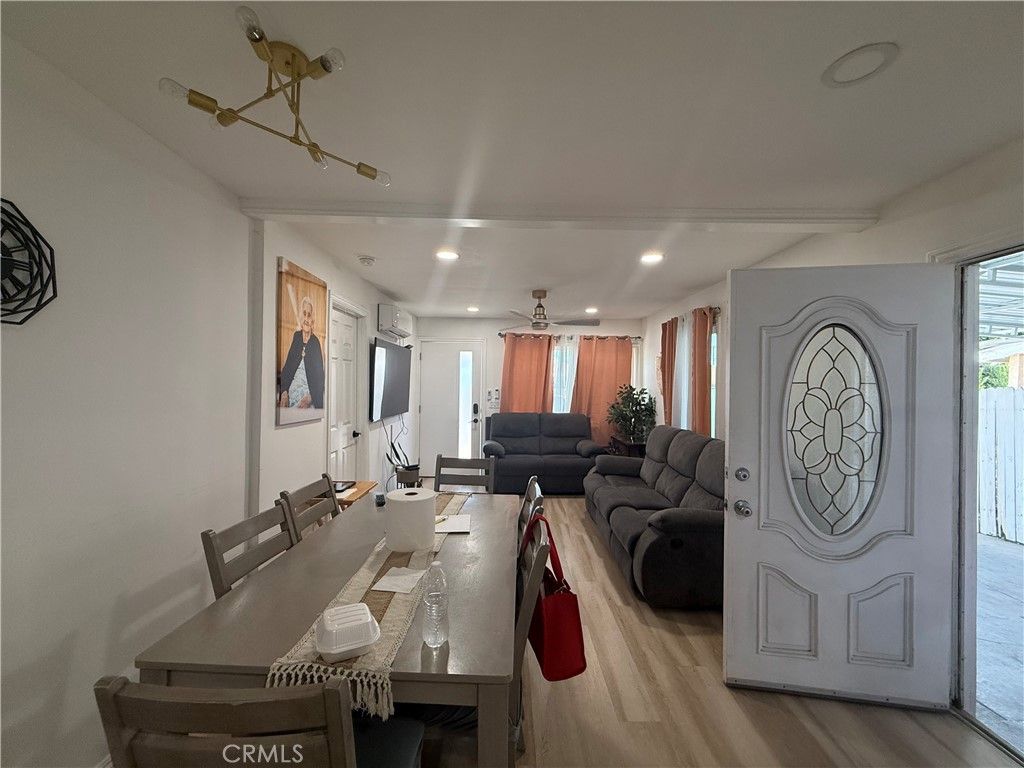 Image 14 of property listing at 1101 W 152nd, Compton, CA 90220