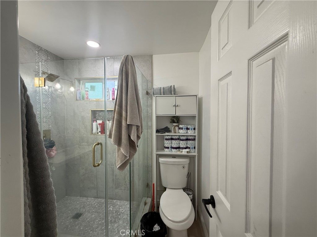 Image 46 of property listing at 1101 W 152nd, Compton, CA 90220
