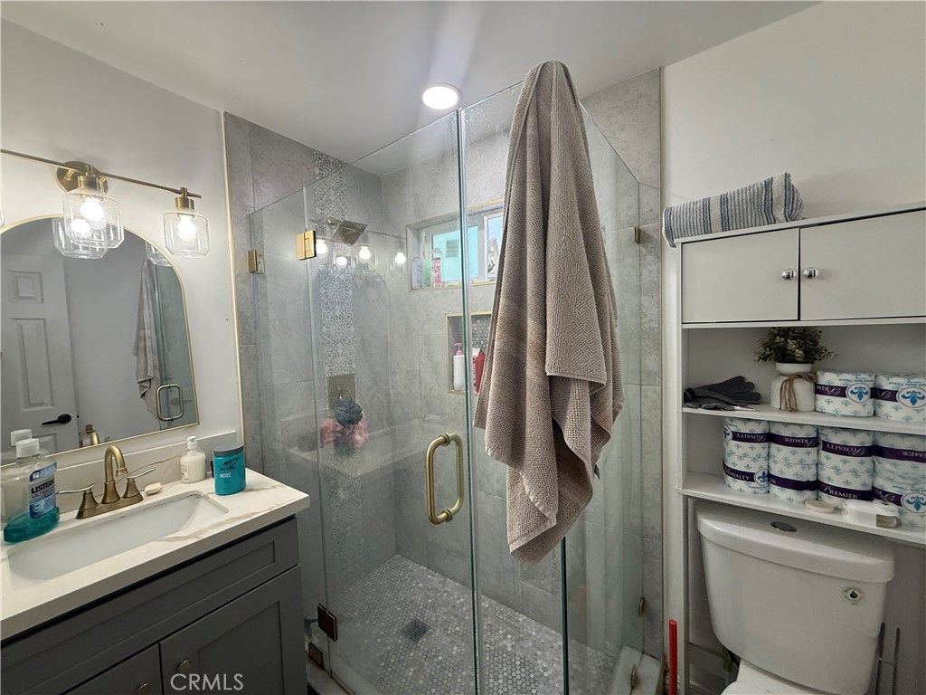 Image 47 of property listing at 1101 W 152nd, Compton, CA 90220