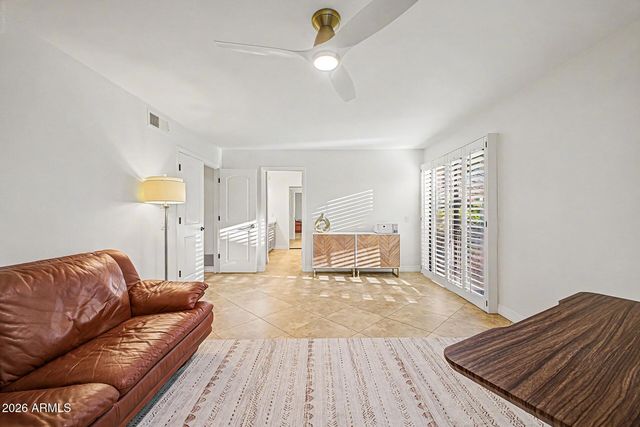 9795 E MISSION Lane, Scottsdale, AZ 85258