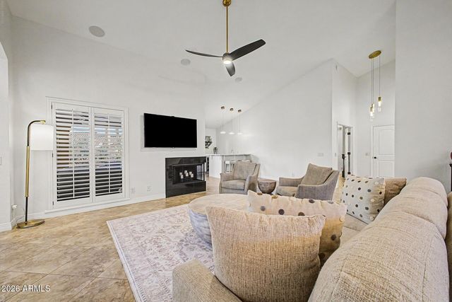 9795 E MISSION Lane, Scottsdale, AZ 85258