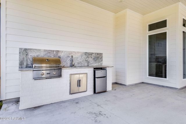 315 San Marcos Drive, Youngsville, LA 70592