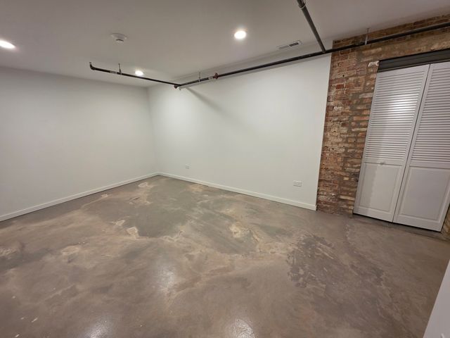 2208 Lombard Avenue, Berwyn, IL 60402